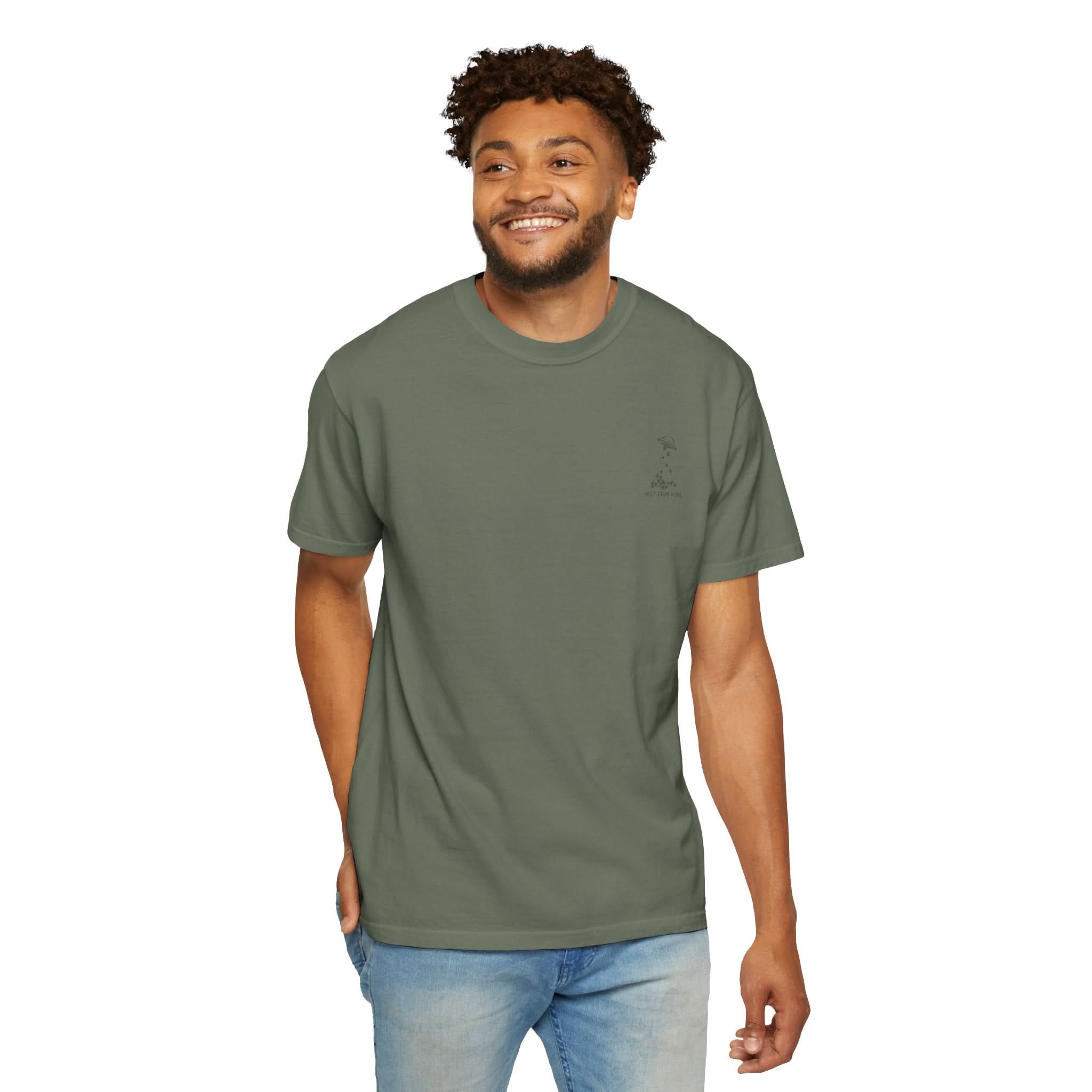 Unisex Garment-Dyed T-shirt - Soft, Relaxed Fit, Perfect for Everyday Wear,  Casual Outings
