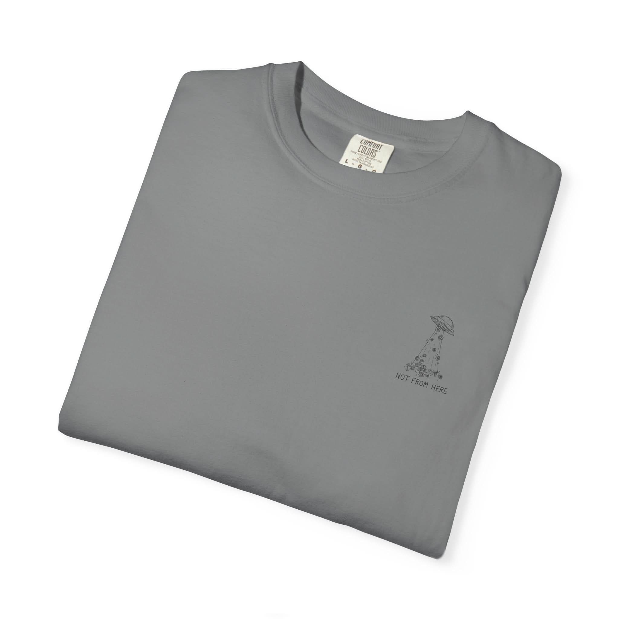 Unisex Garment-Dyed T-shirt - Soft, Relaxed Fit, Perfect for Everyday Wear,  Casual Outings